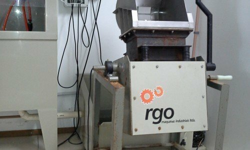 Empresa Completa banho de ouro e prata em Joias, bijuterias,etc