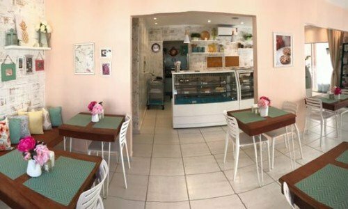 Confeitaria Artesanal e Cafeteria