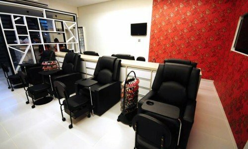Vende-se Esmalteria / Salão especializado em unhas