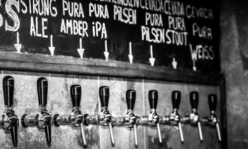 PASSO BAR ESTILO PUB COMPLETAMENTE MONTADO