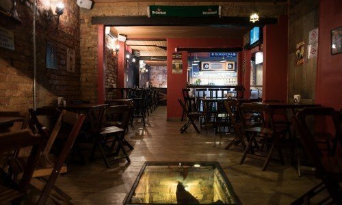 PASSO BAR ESTILO PUB COMPLETAMENTE MONTADO