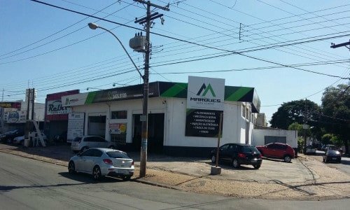 Auto Center