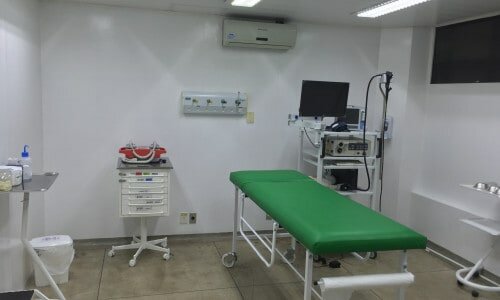 CENTRO MÉDICO COMPLETO EM FUNCIONAMENTO