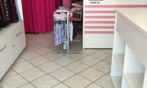 Loja comercial á venda – aproveite