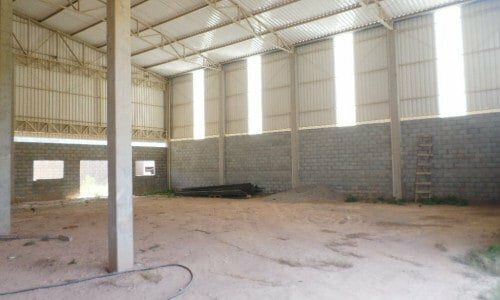 Galpão com 600 m²