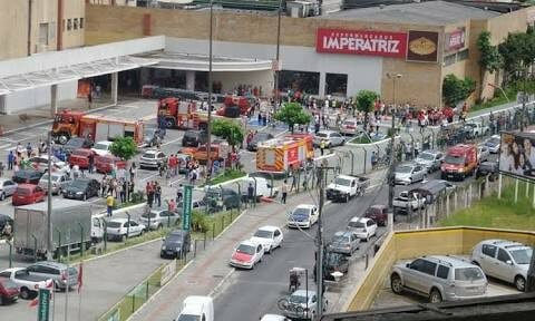Vendo ponto comercia shopping center Itaguaçu