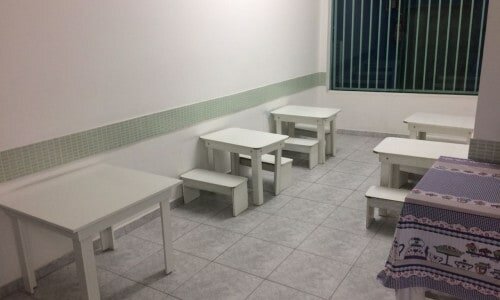 Escola a venda