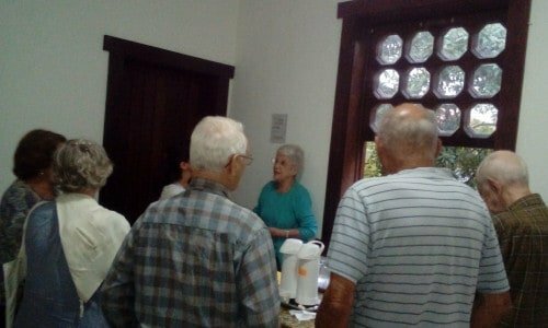 ESPAÇO PARA IDOSOS