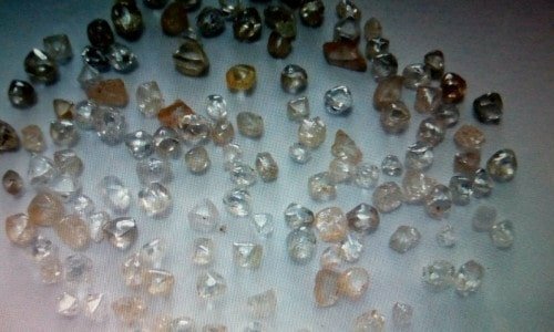 Mineradora de ouro e diamantes parceria