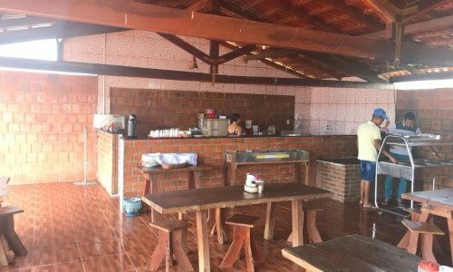 POSTO DE COMBUSTÍVEL COMPLETO