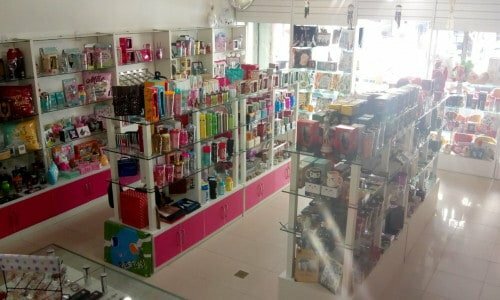 Vendo loja de presentes e decorações