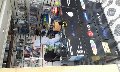 Loja de assistência técnica e acessórios para smartphone e tablet