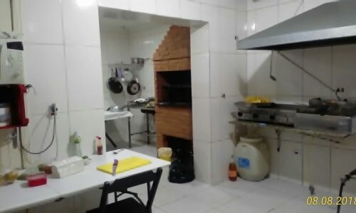 Restaurante em Pleno Funcionamento