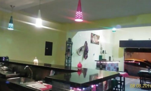 Restaurante em Pleno Funcionamento