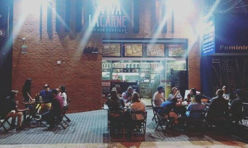 Empório com espetaria