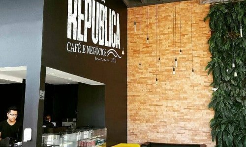 Lindo café/bistrô em Samambaia
