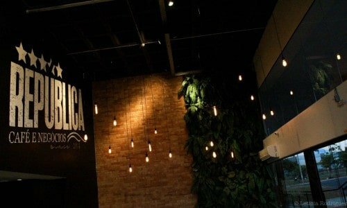 Lindo café/bistrô em Samambaia