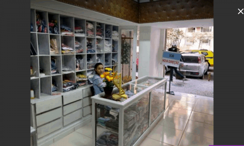 Passo ponto comercial loja de roupas