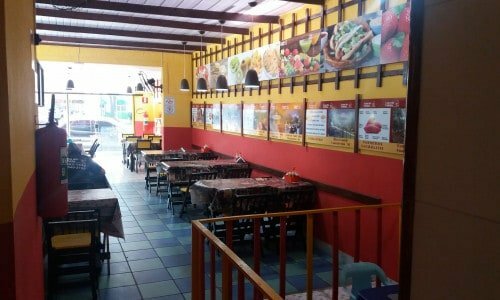 Restaurante e lanchonete no centro de Guararema