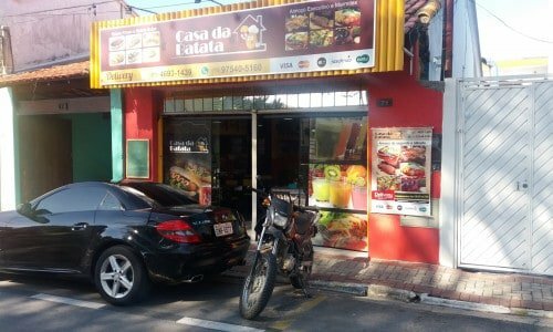 Restaurante e lanchonete no centro de Guararema