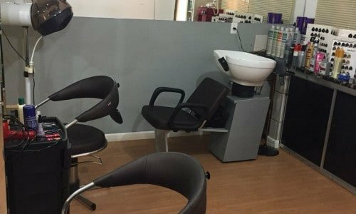 Salao feminino ,estetica e barbearia
