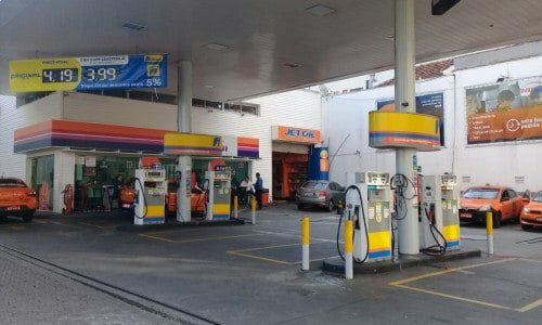 Posto de Gasolina no Centro de Curitiba