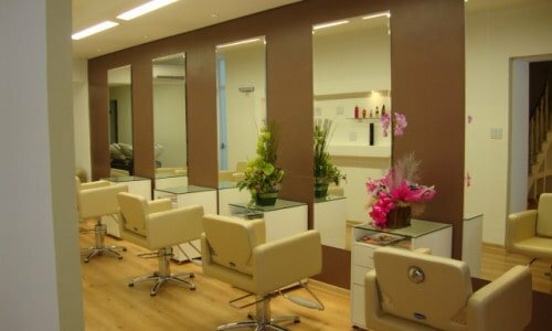 Salão de beleza com clinica de estética