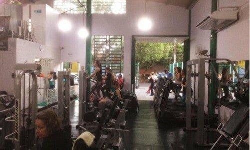 Vendo Academia de Ginástica