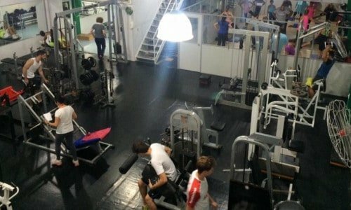 Vendo Academia de Ginástica