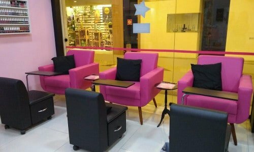 Vendo Esmalteria Bar