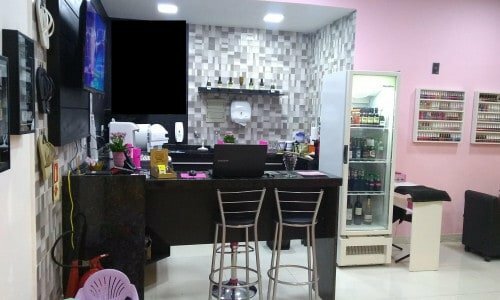 Vendo Esmalteria Bar