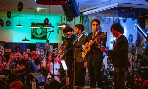 Rock Garage Bar