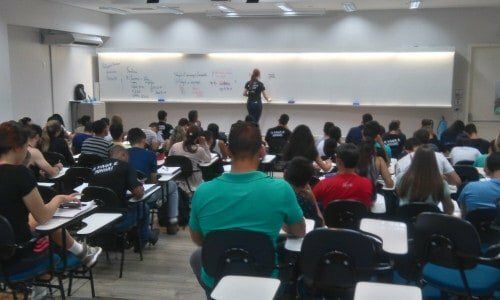 ESCOLA DE CURSOS