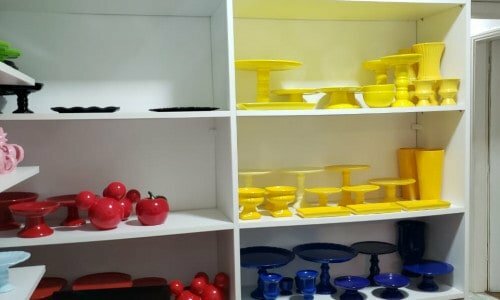 Grande locadora de artigos para festas
