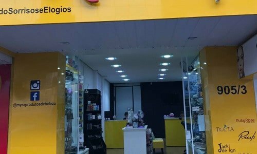 Loja de Maquiagem e Produtos de Beleza