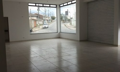 Vd salão comercial novo com dois apartamentos novos em cima