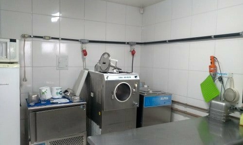 Gelateria Italiana sorveteria completa