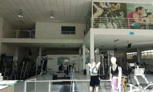 VENDO ACADEMIA 800M2 TODA EQUIPADA