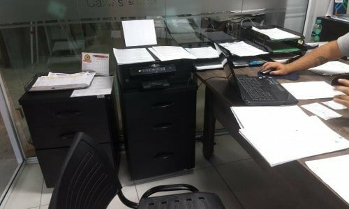 Vidraçaria e Esquadrias de Alumínio