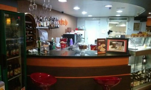 Cafeteria e Restaurante em Santana