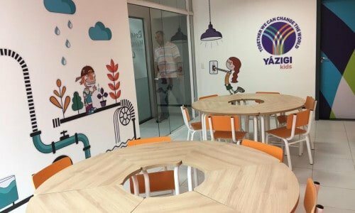 Escola de Idiomas