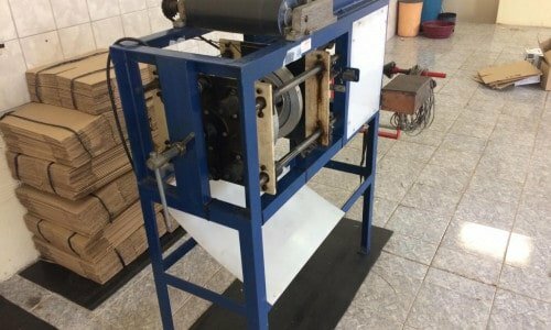 Maquina para fabricação de Marmitex