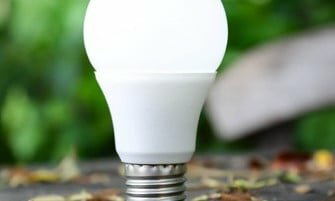 Marca própria Luminária de Emergência