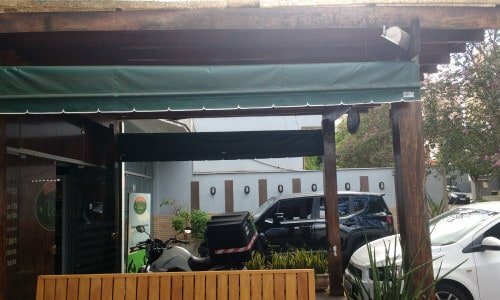 Padaria com Buffet na Rua Paranaguá