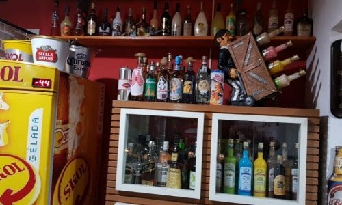 Vende-se Boteco da Adega