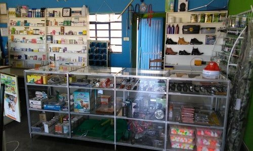 Vendo Loja de ração, medicamentos, produtos agropecuários e veterinários