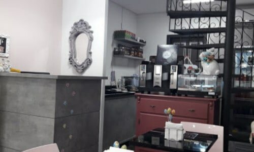 Café e Confeitaria