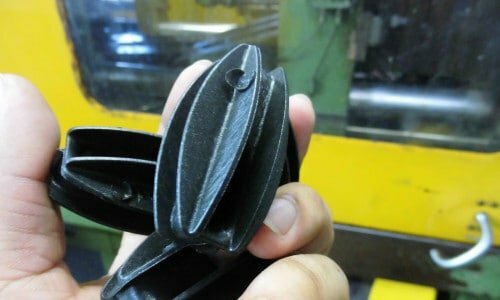 EMPRESA DE INJECAO PLASTICA