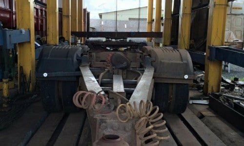 EMPRESA DESEMPENO DE CHASSIS