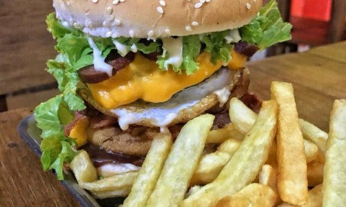 Hamburgueria Delivery e salão